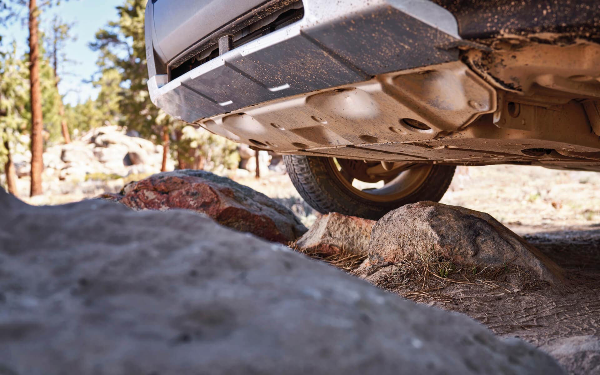 A close up of the 9.2-inch ground clearance on the 2022 Subaru Forester Wilderness.